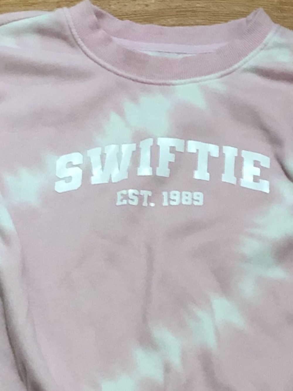 Swiftie sweatshirt pink tie dye kids M 7/8